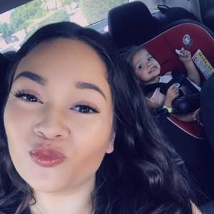 Meet your Posher, Briana